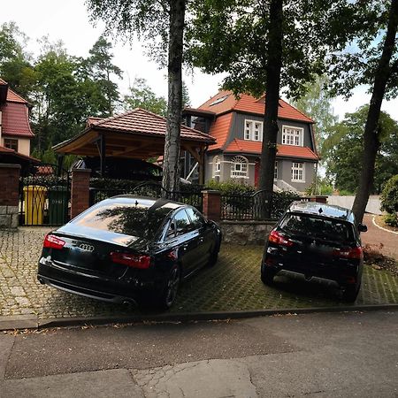 Villa Filmowiec Поляниця-Здруй Екстер'єр фото