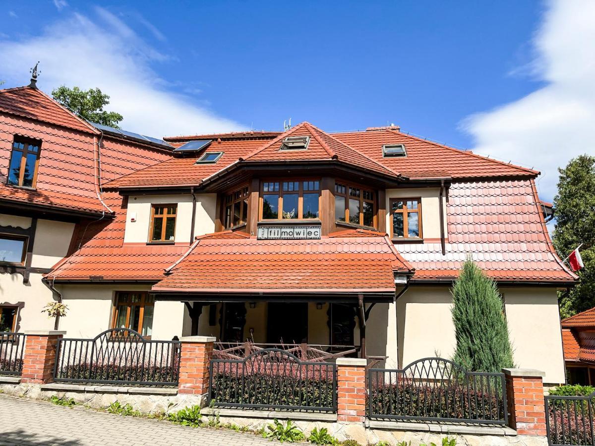 Villa Filmowiec Поляниця-Здруй Екстер'єр фото