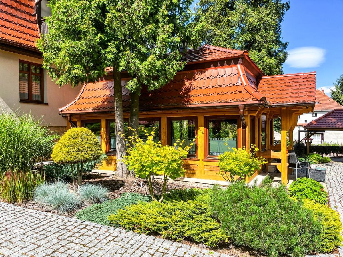 Villa Filmowiec Поляниця-Здруй Екстер'єр фото