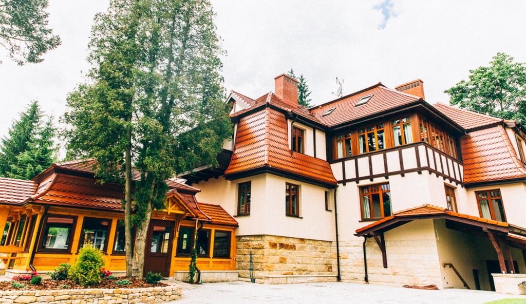 Villa Filmowiec Поляниця-Здруй Екстер'єр фото