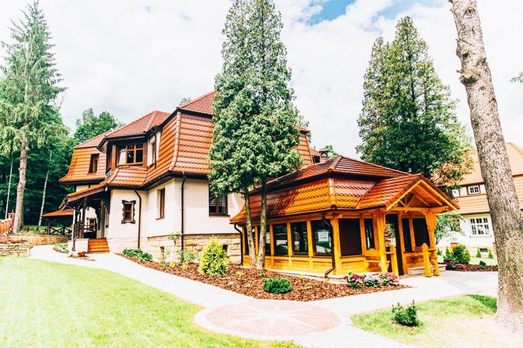 Villa Filmowiec Поляниця-Здруй Екстер'єр фото